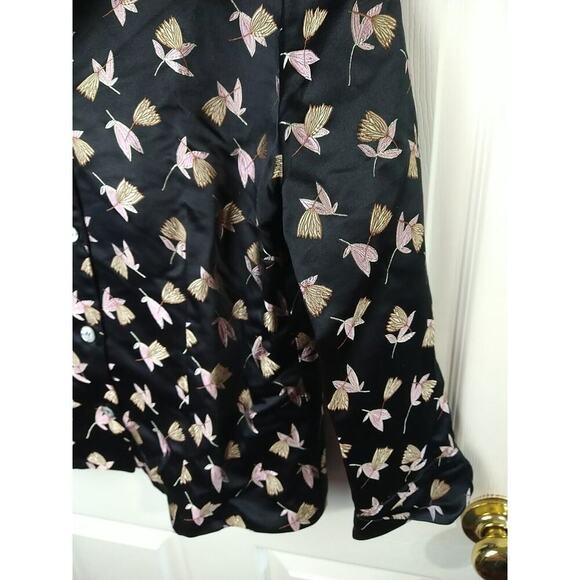 Silk Box Hummingbird  Silk Blend Black Long Sleeve Slit Button Shacket. Size 6 - Picture 4 of 11